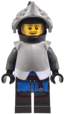 LEGO Mountain Fortress Black Falcon Soldier - Helmet with Pointed Visor, Armor minifigure