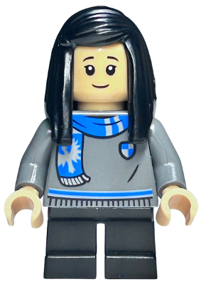 LEGO Cho Chang - Ravenclaw Sweater and Scarf, Black Short Legs minifigure hp522