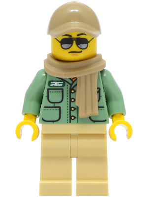 LEGO Land Rover Defender Classic Driver minifigure sc152