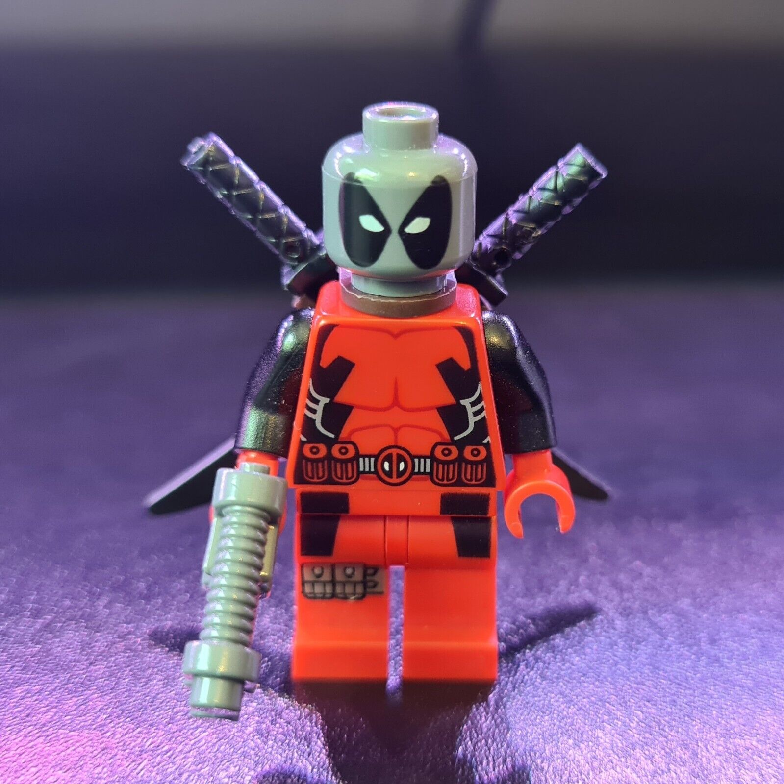 LEGO Deadpool minifigure misprint