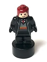 LEGO Gryffindor Student Statuette / Trophy #2, Dark Red Hair minifigure