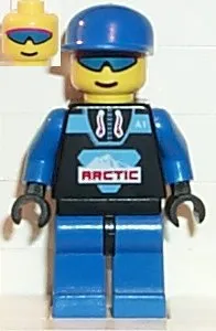 LEGO Arctic - Black, Blue Cap minifigure