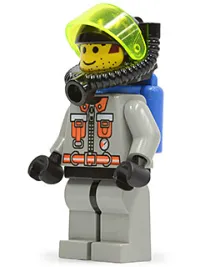 LEGO Fire - City Center 4, Light Gray Legs with Black Hips, Black Breathing Helmet 2 minifigure
