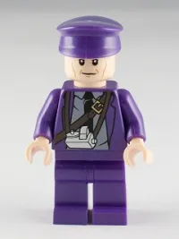 LEGO Stan Shunpike in Knight Bus Conductor Uniform minifigure