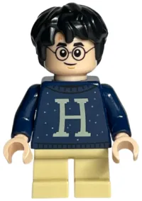 LEGO Harry Potter - Dark Blue Sweater with Letter H minifigure