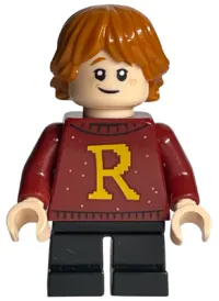 LEGO Ron Weasley - Dark Red Sweater with Letter R minifigure