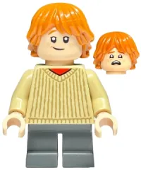 LEGO Ron Weasley - Tan Sweater minifigure