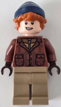 LEGO Ron Weasley - Reddish Brown Jacket, Dark Tan Legs, Dark Blue Beanie minifigure
