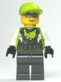 LEGO Crew Member 1 minifigure