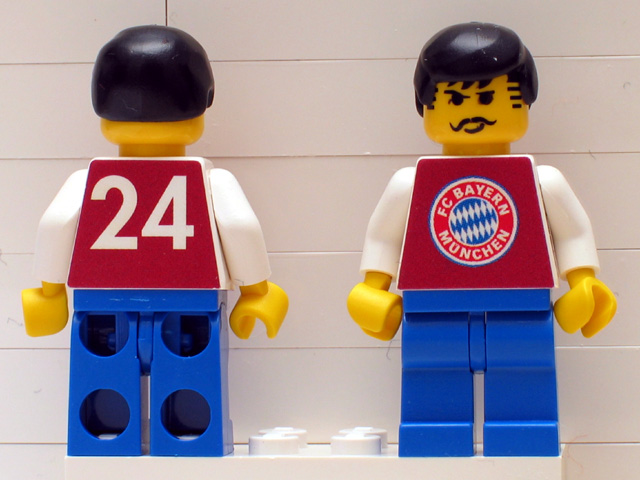 LEGO Soccer Player FC Bayern #24 minifigure