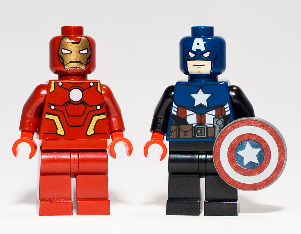 LEGO Toy Fair Captain America and Iron Man