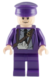 LEGO Stan Shunpike in Knight Bus Conductor Uniform minifigure