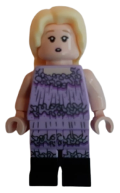 LEGO Luna Lovegood, Lavender Dress minifigure