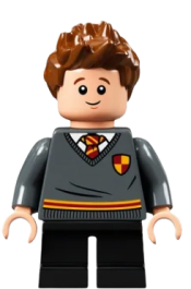 LEGO Seamus Finnigan, Gryffindor Sweater with Crest, Black Short Legs minifigure