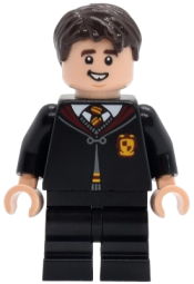 LEGO Neville Longbottom - Gryffindor Robe Clasped, Black Medium Legs set