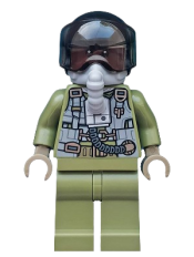 LEGO Maria Rambeau - Black Helmet and Oxygen Mask minifigure