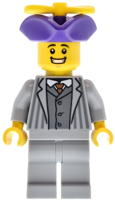 LEGO Vintage Car Show Driver - Tricorne Propeller Hat minifigure
