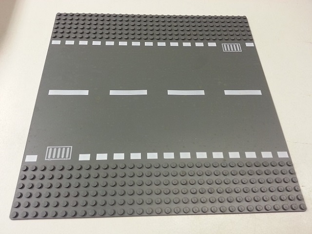 LEGO Baseplate, Road 32 x 32 6-Stud Straight with White Dashed Lines and Storm Drain Pattern piece