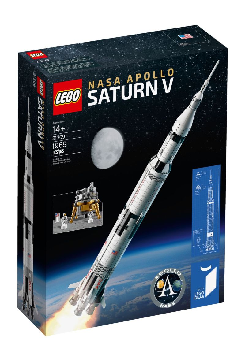 LEGO Apollo Saturn V set