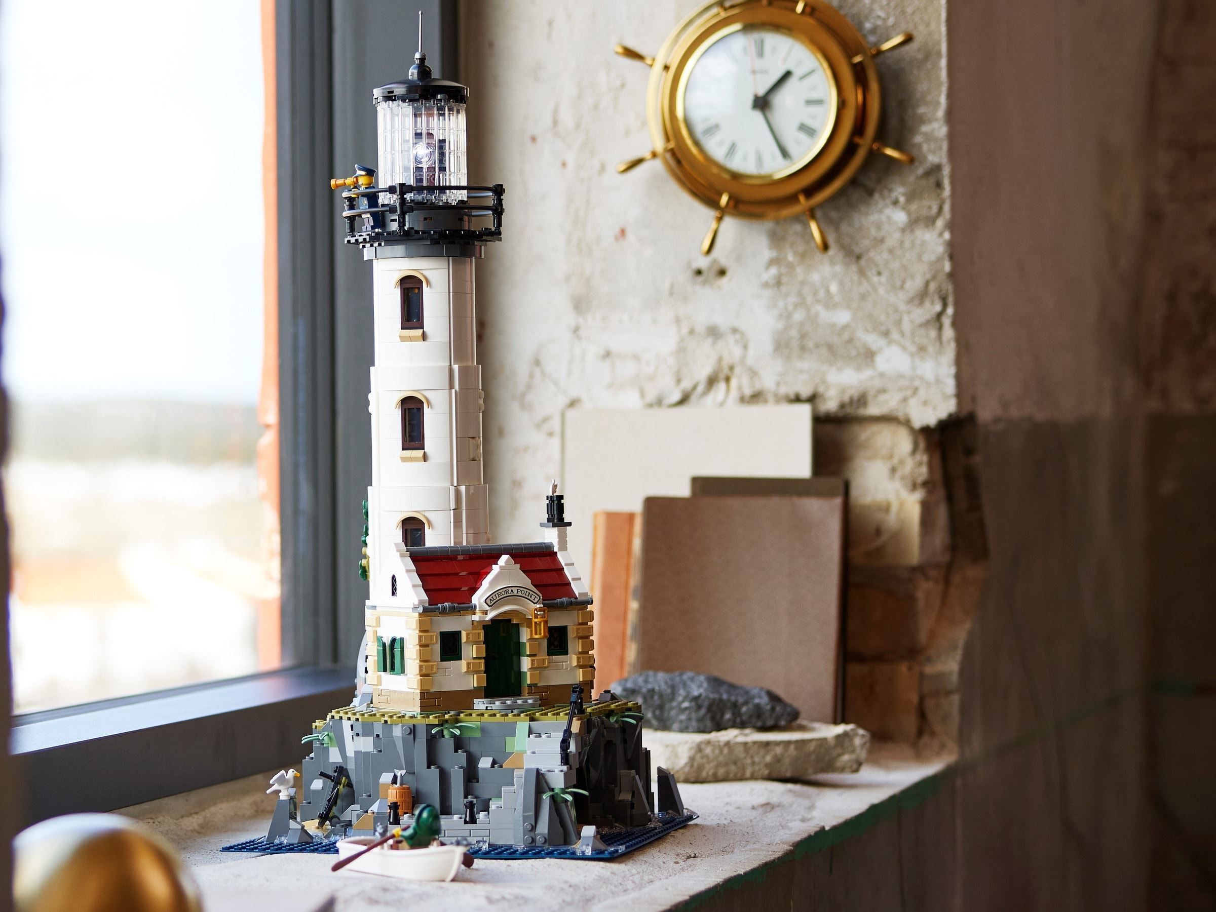 LEGO Ideas Motorised Lighthouse set