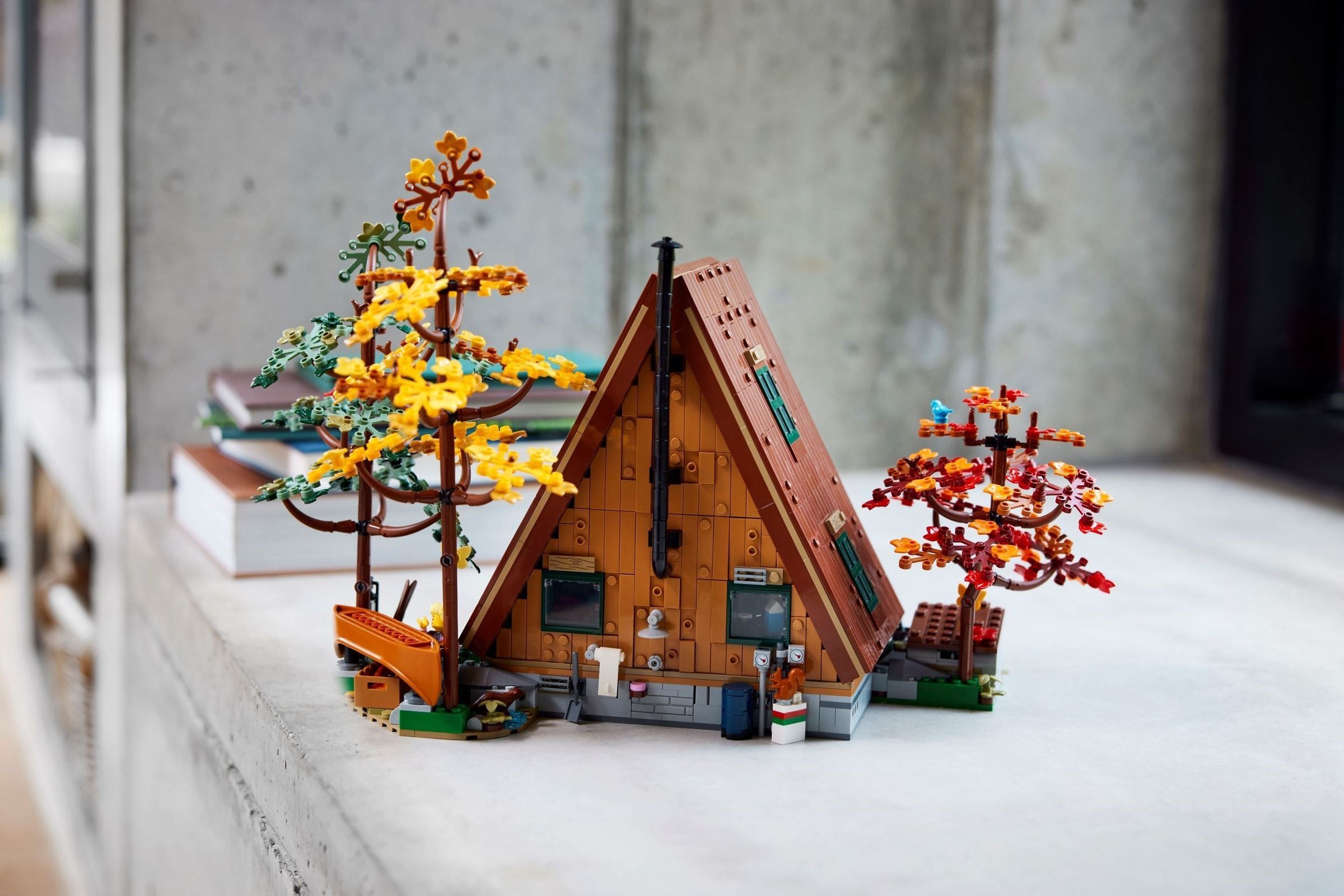 LEGO A-Frame Cabin set