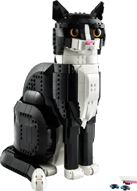 LEGO Icons Tuxedo Cat (21349) set