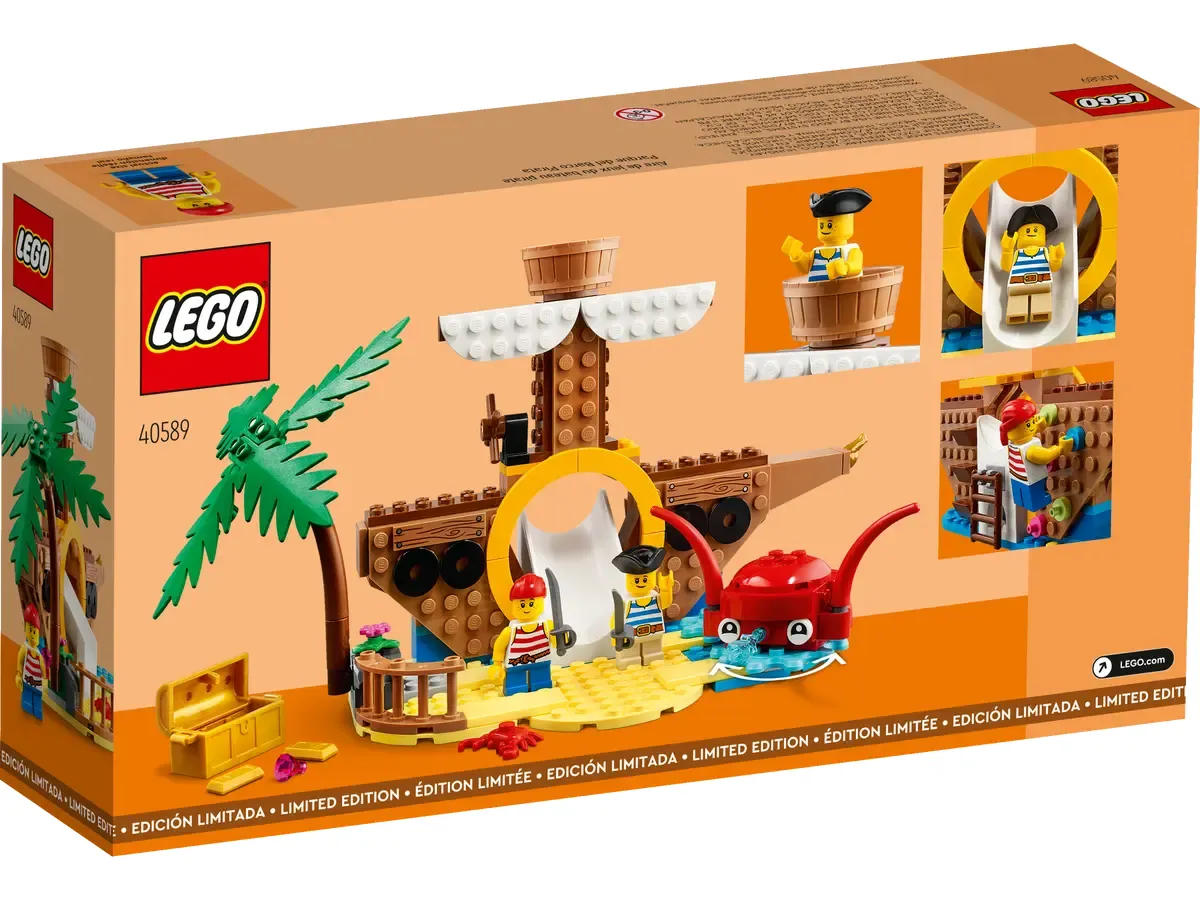 LEGO Pirate Ship Playground set