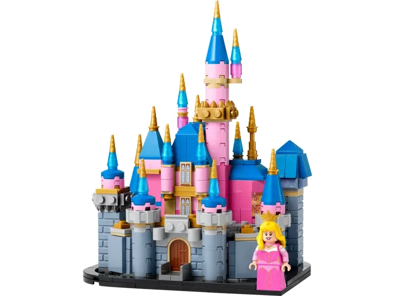 LEGO Mini Disney Sleeping Beauty Castle set