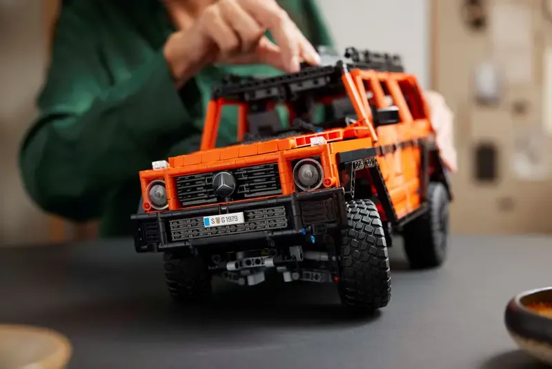 LEGO Technic Mercedes-Benz G 500 PROFESSIONAL Line