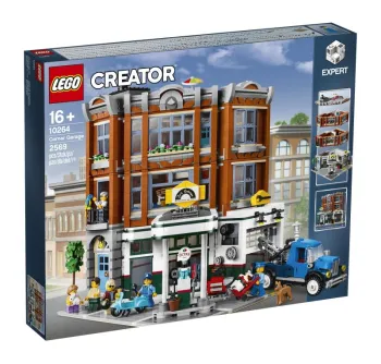 LEGO Corner Garage set