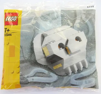 LEGO Skull set