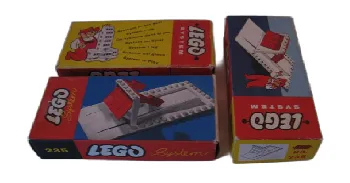 LEGO Garage Plate and Door (White Base and Door Frame) set