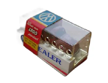 LEGO 1:87 VW Beetle with Showroom set