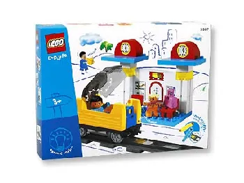 LEGO Intelligent Train Station (Explore) set