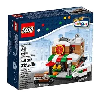 LEGO Bricktober Pizza Place set