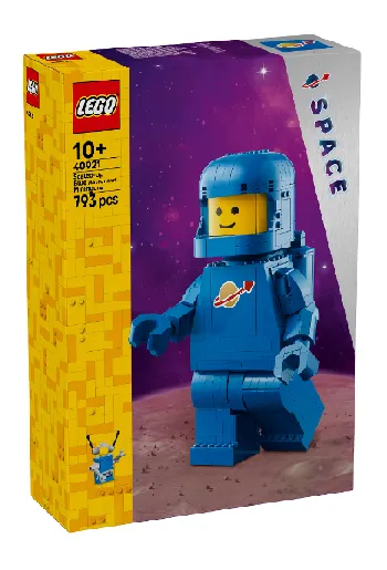 LEGO Scaled-Up Blue Astronaut Minifigure set