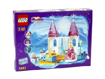 LEGO Queen Rose and the Little Prince Charming set