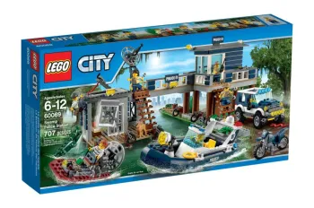 LEGO Swamp Police Station set