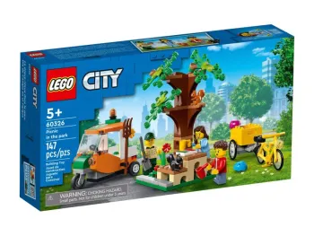 LEGO Picnic in the Park set
