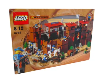LEGO Fort Legoredo set