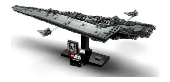 Back of LEGO Executor Super Star Destroyer set box