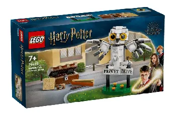 LEGO Hedwig at 4 Privet Drive set