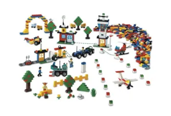 LEGO Creator Community Builders set