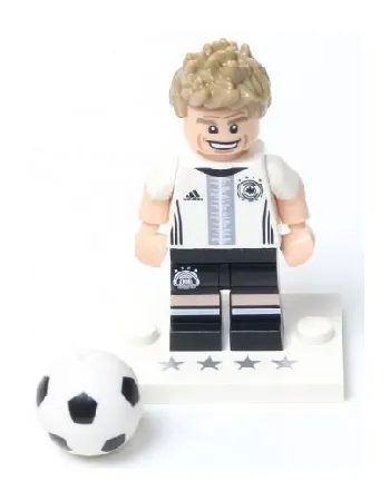 LEGO Thomas Müller, Deutscher Fussball-Bund / DFB (Complete Set with Stand and Accessories) set