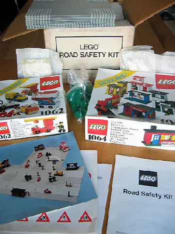 LEGO Road Safety Kit set